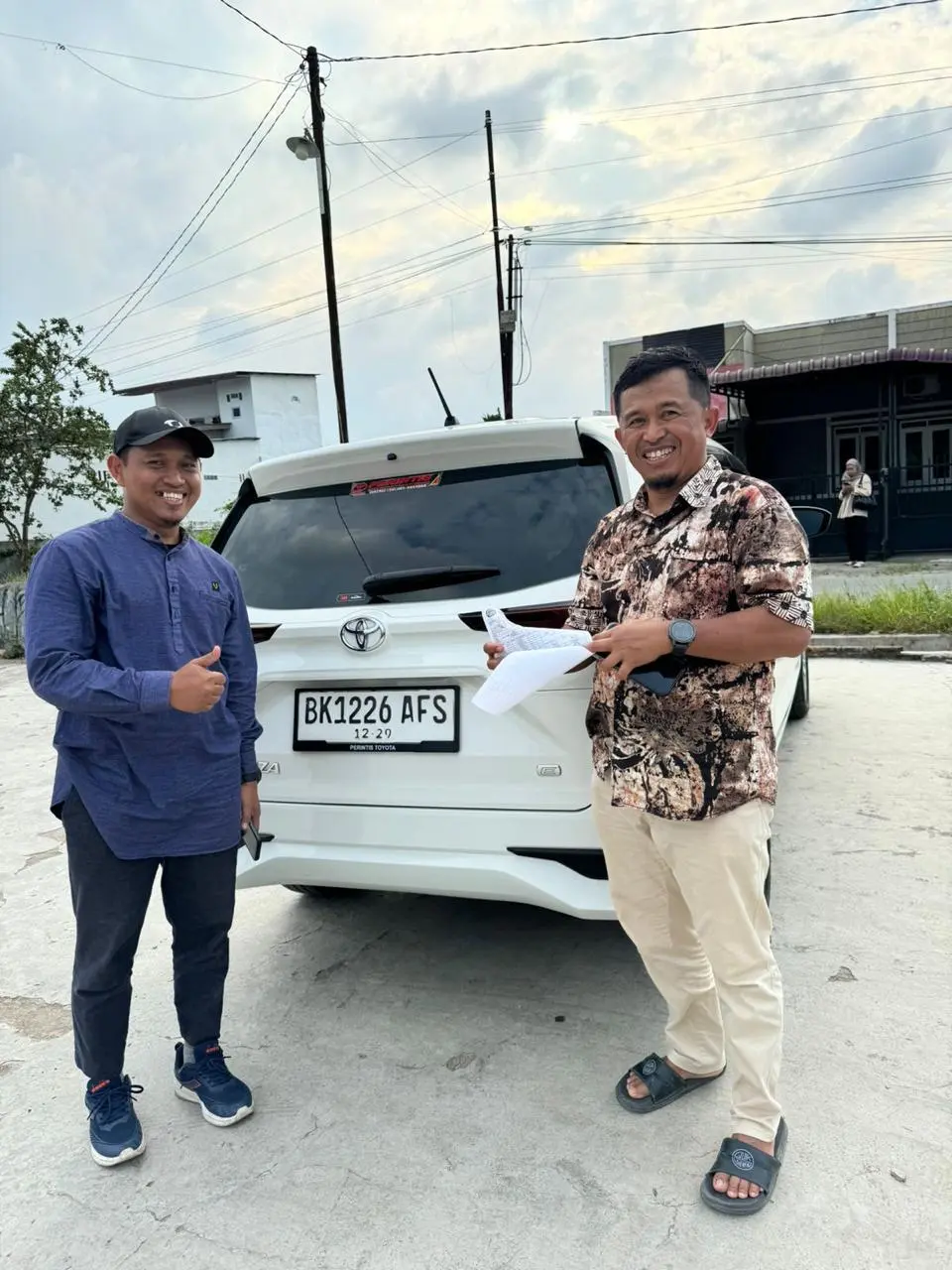 Dokumentasi pelanggan Wijaya Rent Car Medan 4