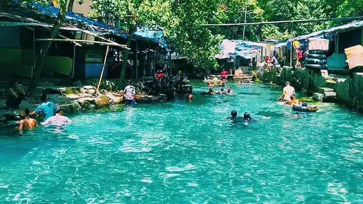 Pemandian karang anyar