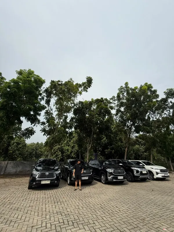 Dokumentasi armada perjalanan — dokumentasi Wijaya Rent Car